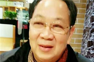 刘震