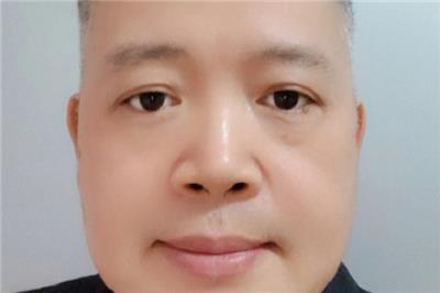 李晓鸿