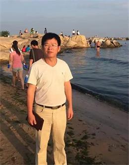 丁保华（国家一级美术师）